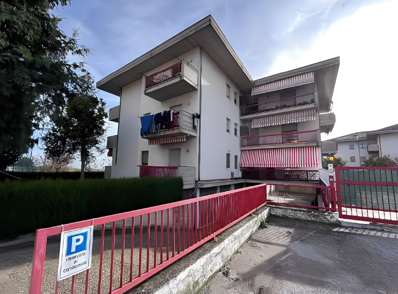 immobile BILOCALE IN VENDITA ALL'ASTA IN VIA S. GIACOMO, MONTEPRANDONE (AP) - 2