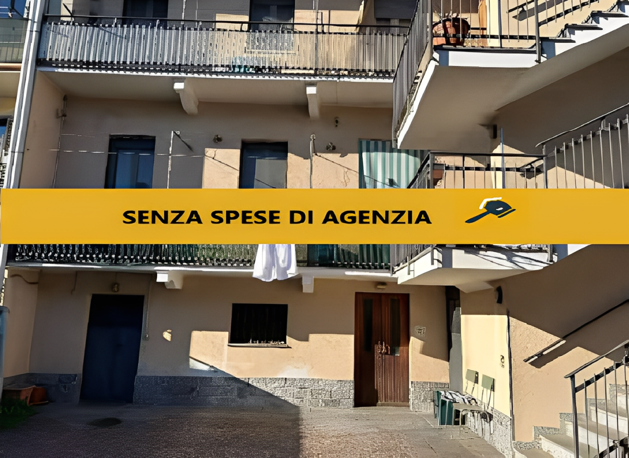 immobile TRILOCALE IN VENDITA ALL'ASTA IN VIA CERIANI, SESTO CALENDE (VA) - 1