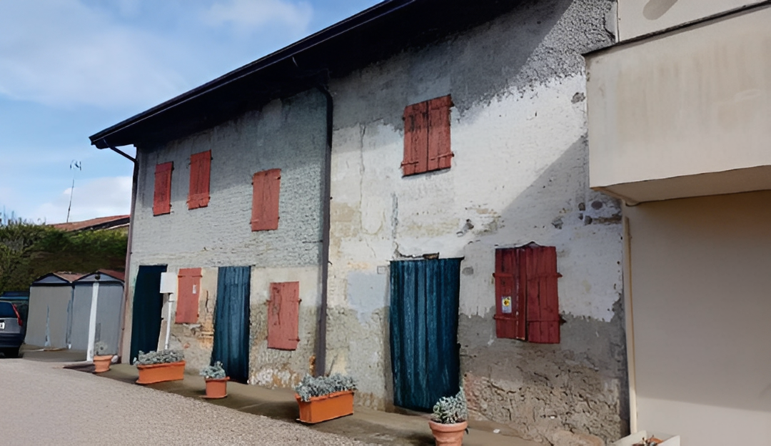 immobile CASA SINGOLA IN VENDITA ALL'ASTA IN VIA CONCILIAZIONE, M.TAGLIAMENTO (VE) - 2