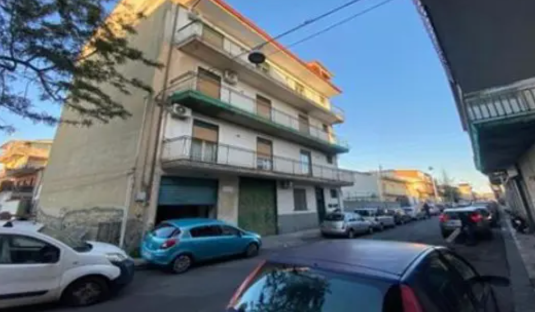 immobile TRILOCALE IN VENDITA ALL'ASTA IN VIA VINCENZO BELLINI, MISTERBIANCO (CT) - 3