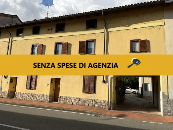 immobile Bilocale economico con posto auto all'asta a Biandrate - 1