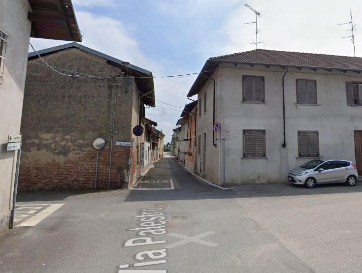 immobile Casa indipendente con cortili all'asta a Caresana - 2