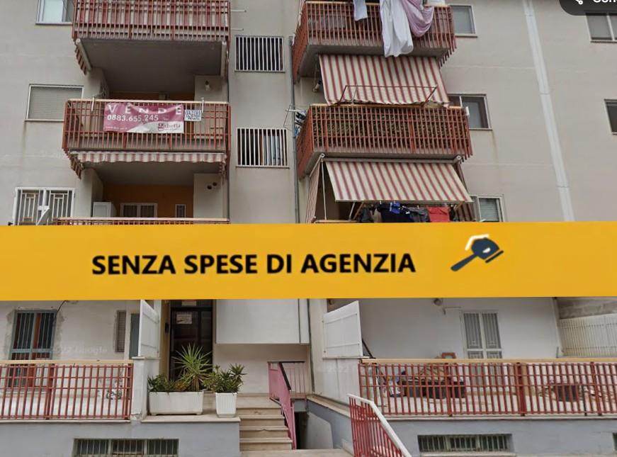 immobile Appartamento con box e balconi all'asta a Margherita di Savoia - 1