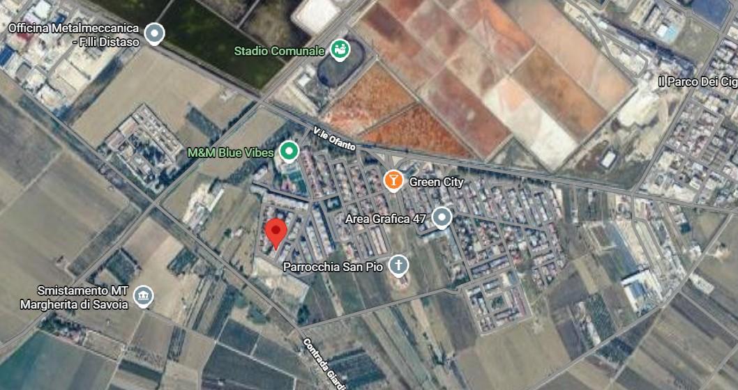 immobile Appartamento con box e balconi all'asta a Margherita di Savoia - 2