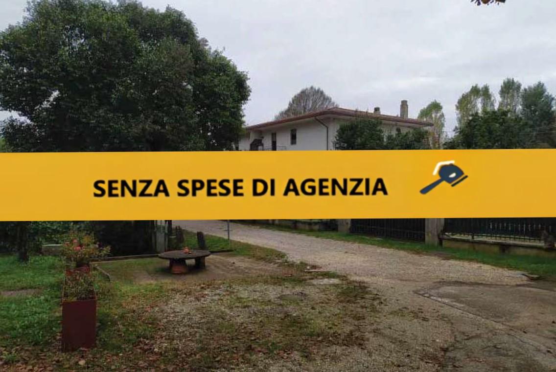 immobile Appartamento con garage e terrazze all'asta a Giavera del Montello - 1