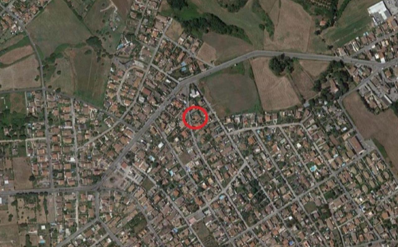 immobile Appartamento con giardino e porticato all'asta ad Ardea - 2