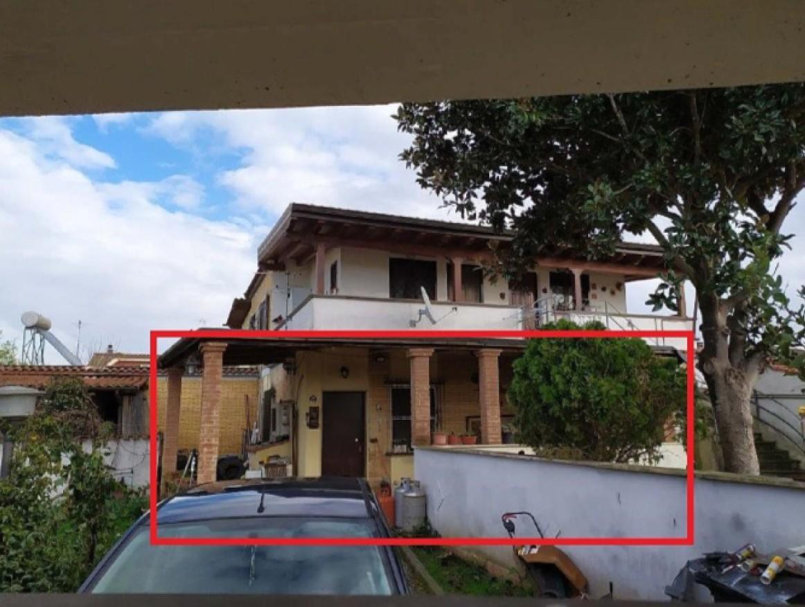 immobile Appartamento con giardino e porticato all'asta ad Ardea - 3