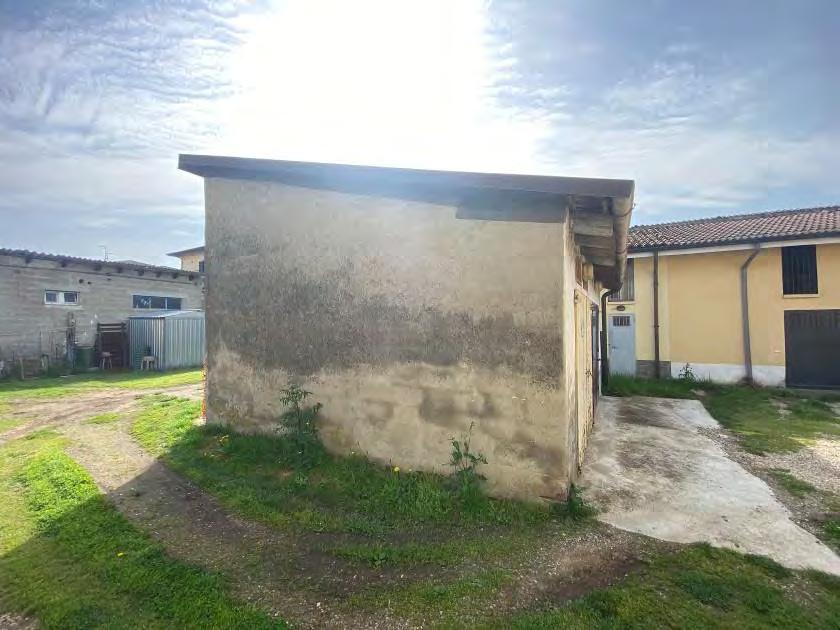 immobile Appartamento su due livelli con box all'asta a Vidigulfo - 3