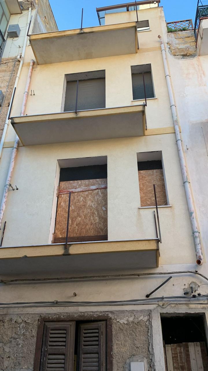 immobile Fabbricato con terrazza e terreno all'asta a Ficarazzi - 4