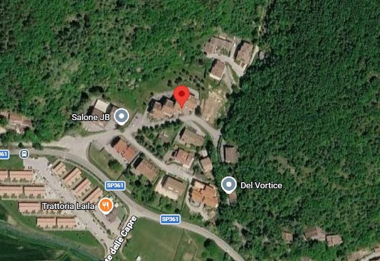 immobile Appartamento con box doppio all'asta a Pioraco - 2