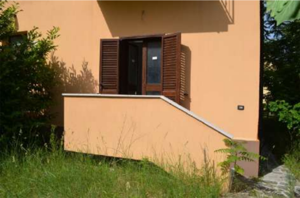 immobile BILOCALE CON GIARDINO ALL'ASTA IN LOC. CASINO GRAZIANO, ROCCHETTA A VOLTURNO (IS) - 2
