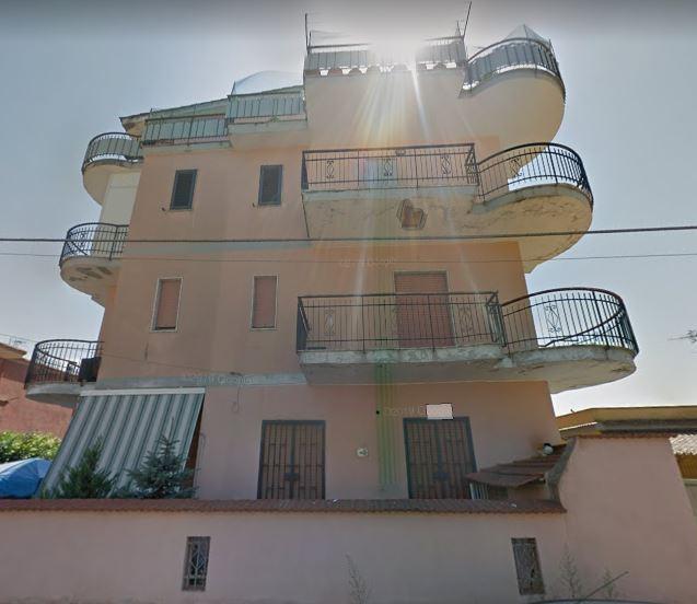 immobile TRILOCALE CON TERRAZZO ALL'ASTA IN VIA DEI PINI SUD, GIUGLIANO IN CAMPANIA (NA) - 1