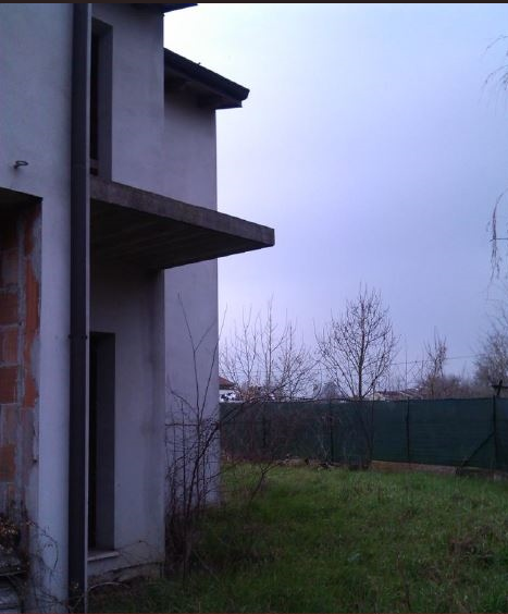 immobile VILLETTA SU DUE LIVELLI AL RUSTICO CON BOX ALL'ASTA IN MONTICELLI D'ONGINA (PC) - 3