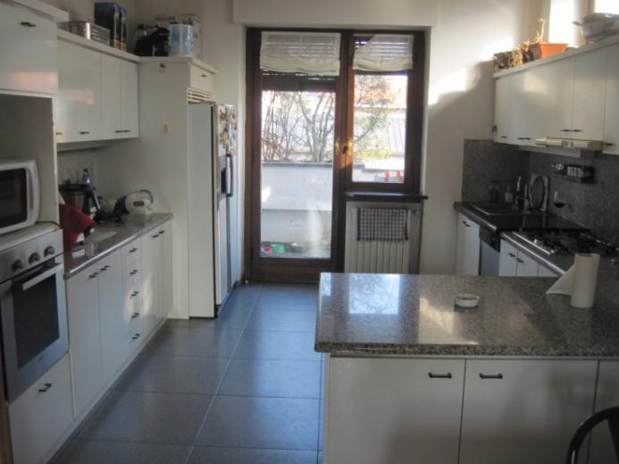 immobile VILLA CON ACCESSORI ALL'ASTA IN VIA MONSIGNOR POGLIANI, PARABIAGO (MI) - 5