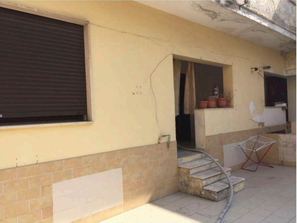 immobile TRILOCALE CON GARAGE ALL'ASTA IN VIA CASTELLO, CONSELVE (PD) - 2