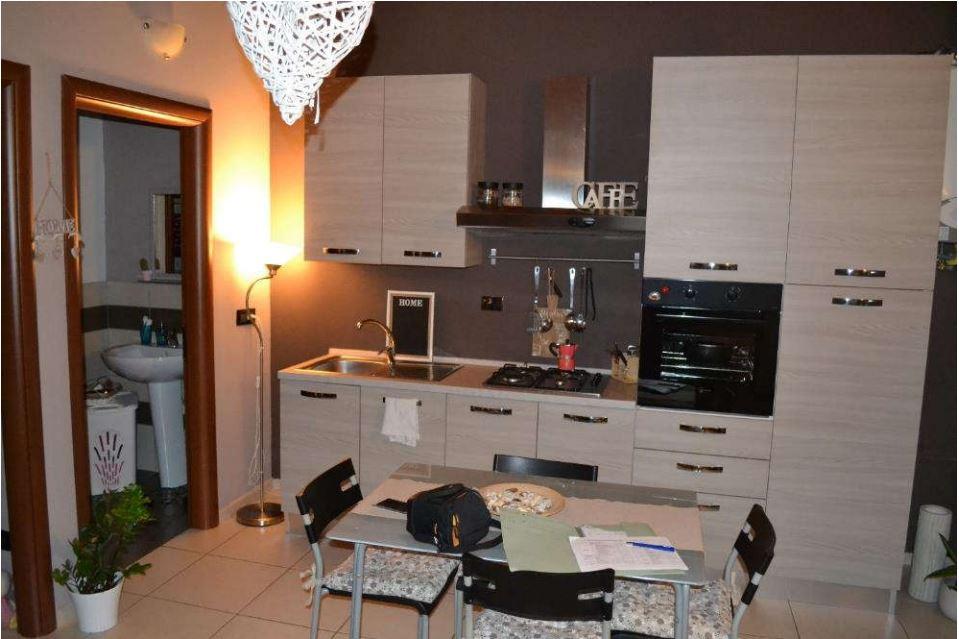 immobile BILOCALE MANSARDATO CON BOX E CANTINA ALL'ASTA IN REGIONE PRALUNGO, LA CASSA (TO) - 2