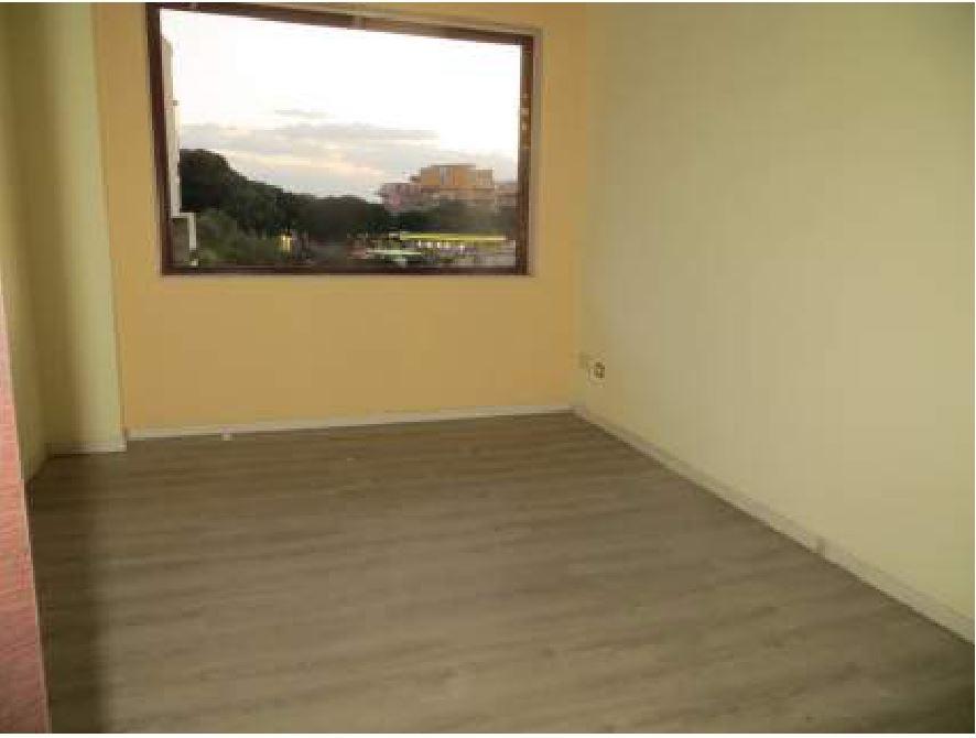 immobile AMPIO UFFICIO ALL'ASTA CON TERRAZZINO E GIARDINO IN VIA STAZIONE, PATERNO' (CT) - 2