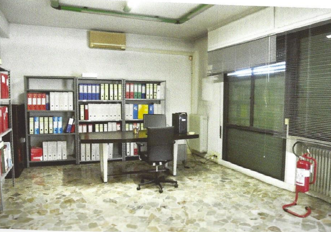 immobile CAPANNONE AD USO COMMERCIALE ALL'ASTA IN VIALE NAVIGAZIONE INTERNA, PADOVA (PD) - 5