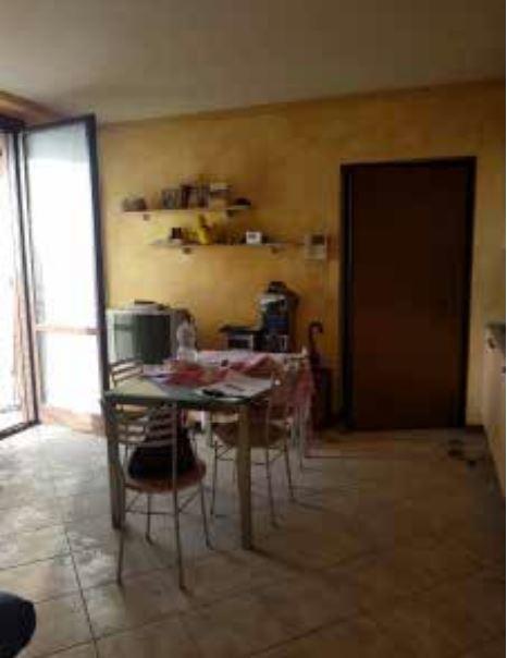 immobile MONOLOCALE CON BOX ALL'ASTA IN VIA SAN GIUSEPPE, BELLUSCO (MB) - 2