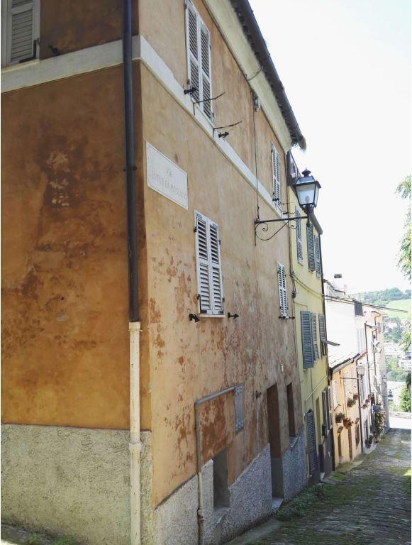 immobile CASA SINGOLA IN VIA GENTILE DA MOGLIANO, FERMO (FM) - 5
