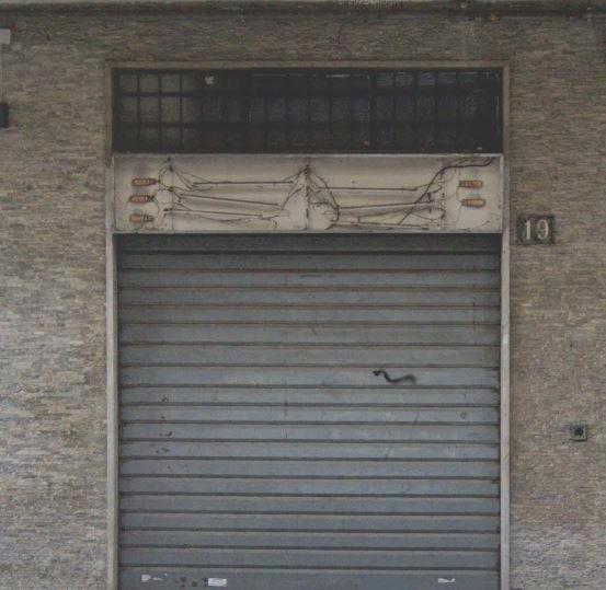 immobile NEGOZIO CON CANTINA ALL'ASTA IN VIA MOZART, PIOLTELLO (MI) - 2