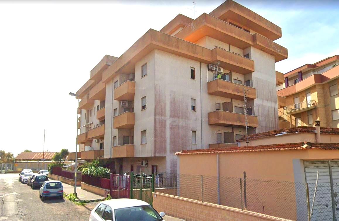 immobile SEI CANTINE ALL'ASTA IN VIA BACHELET, NETTUNO (RM) - 3