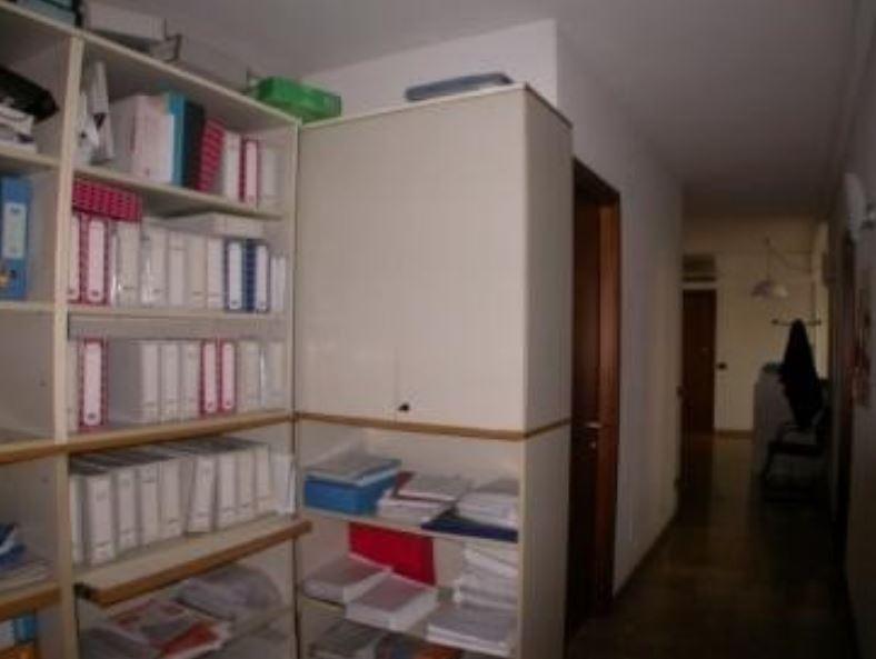 immobile UFFICIO CON BOX ALL'ASTA IN VIA KENNEDY, ARZIGNANO (VI) - 5