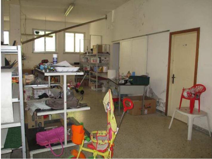 immobile LABORATORIO ARTIGIANALE CON BOX ALL'ASTA IN VIA SOLFERINI, MARTINSICURO (TE) - 3