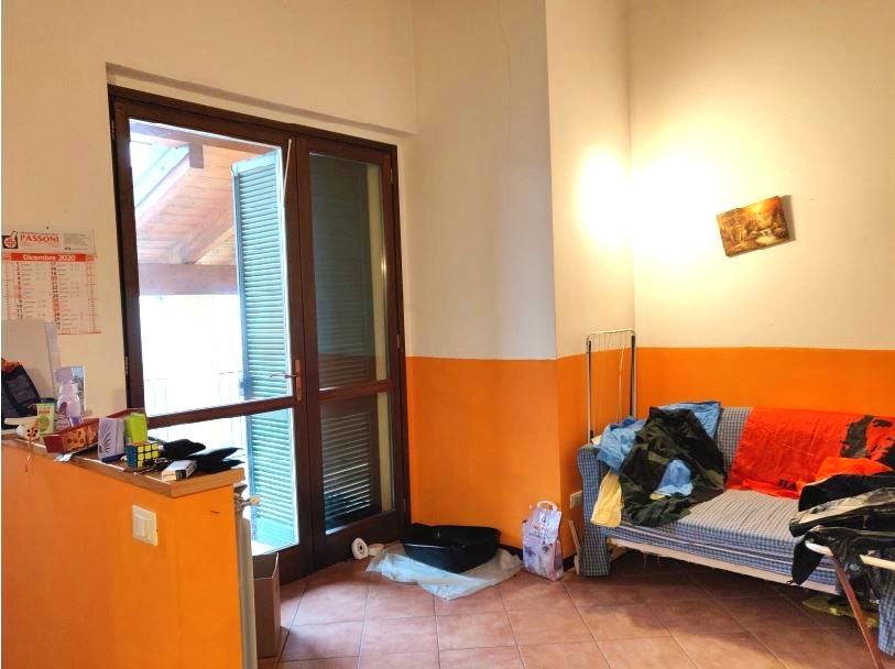 immobile BILOCALE CON CANTINA E POSTO AUTO ALL'ASTA IN VIA POGGIO, MONTESCANO (PV) - 1