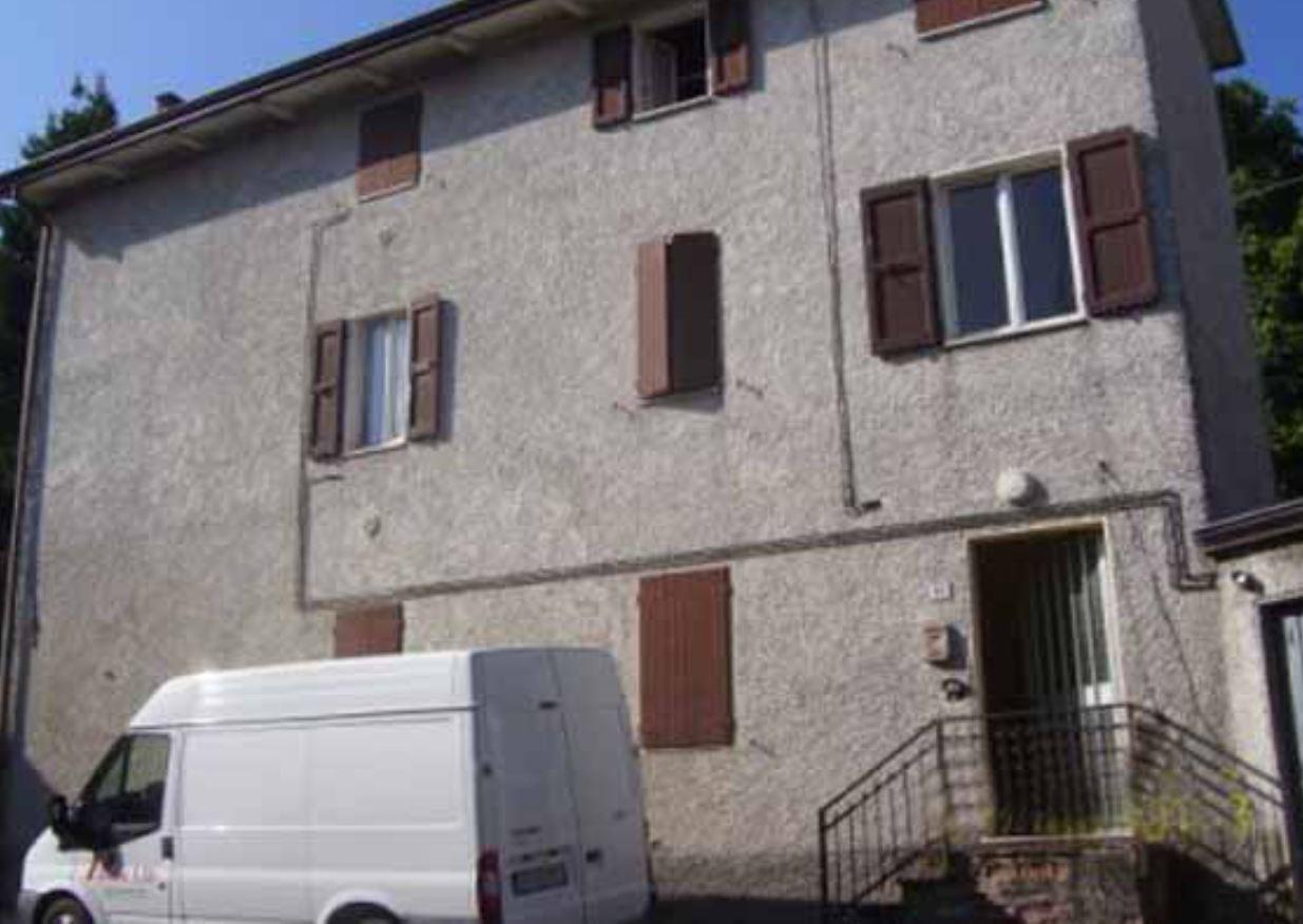 immobile TRILOCALE CON ACCESSORI ALL'ASTA IN VIA FOSSA, NERVIANO DEGLI ARDUINI (PR) - 1