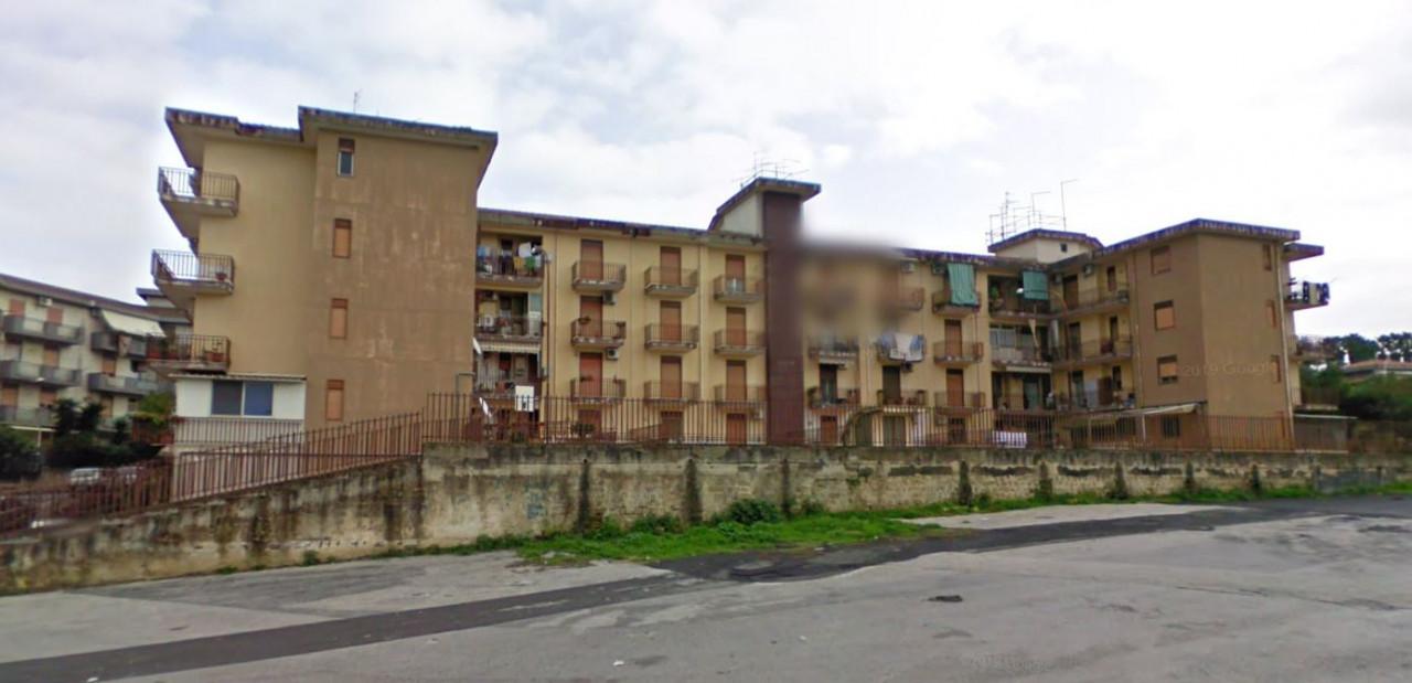 immobile TRILOCALE CON ACCESSORI ALL'ASTA IN LARGO MATTEOTTI, CARLENTINI (SR) - 2