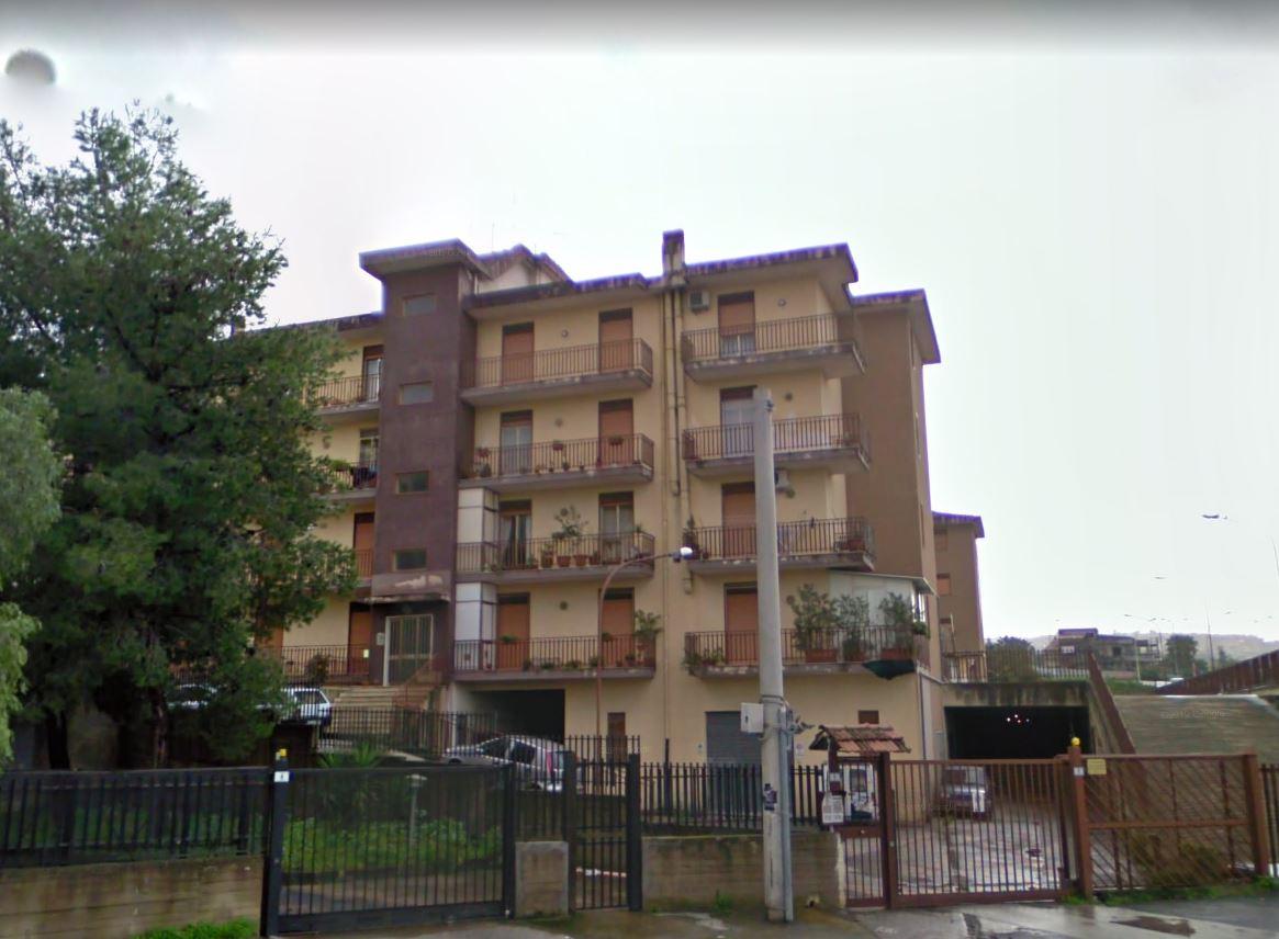 immobile BOX TRIPLO ALL'ASTA IN LARGO MATTEOTTI, CARLENTINI (SR) - 3