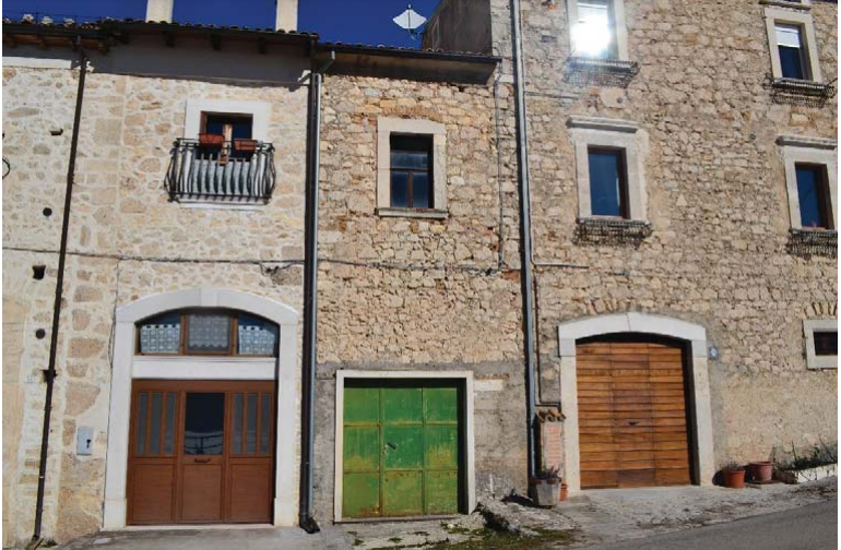 immobile MAGAZZINO CON AUTORIMESSA ALL'ASTA IN VIA FONTICELLA, ROVISONDOLI (AQ) - 1