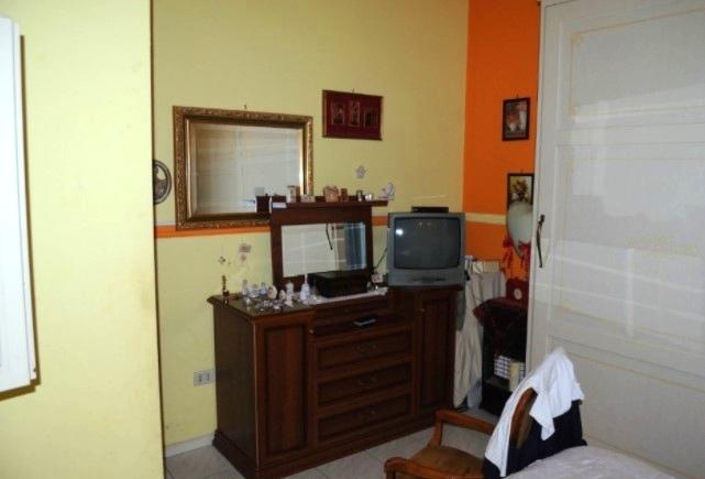 immobile TRILOCALE CON ACCESSORI ALL'ASTA IN VIA J.F. KENNEDY, MISTERBIANCO (CT) - 1