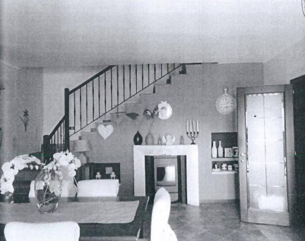 immobile VILLA MULTIACCESSORIATO ALL'ASTA IN VIA L.PIRANDELLO, MAGIONE (PG) - 2