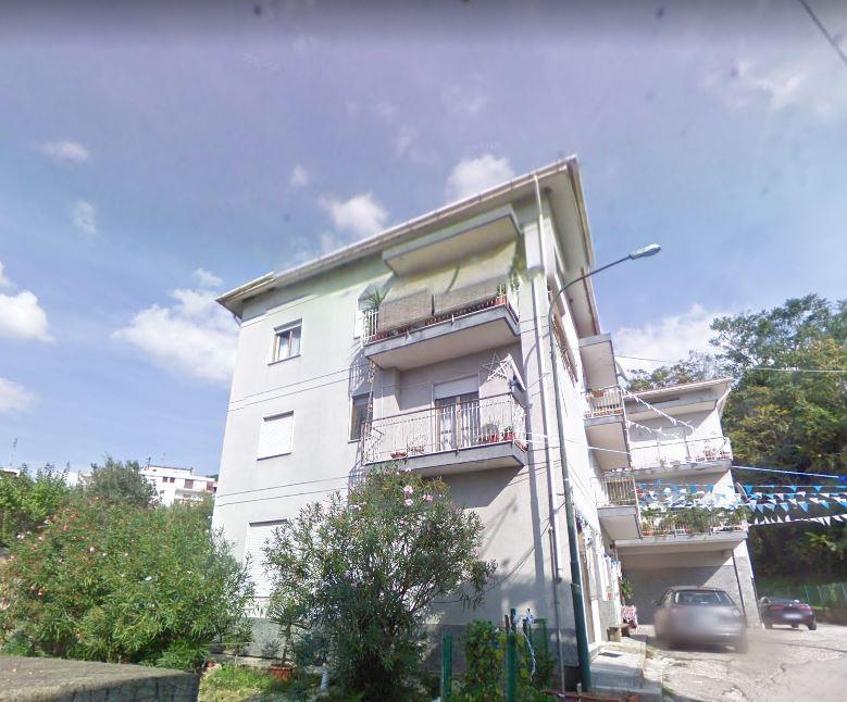 immobile SOTTOTETTO PRATICABILE DA ULTIMARE ALL'ASTA IN VIA PORTA, OLEVANO SUL TUSCIANO (SA) - 2
