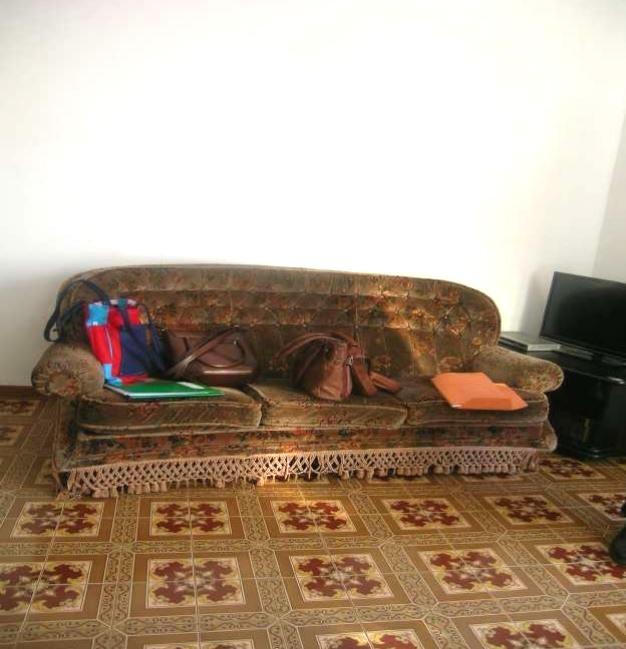 immobile AMPIO TRILOCALE CON ACCESSORI ALL'ASTA IN VIALE SOCRATE, APRILIA (LT) - 1