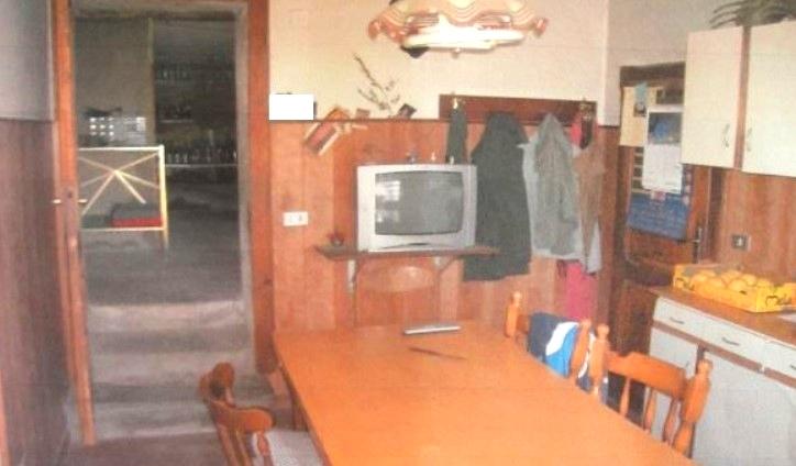 immobile ABITAZIONE BIFAMILIARE MULTI-ACCESSORIATA ALL'ASTA IN VIA MARINA, PERUGIA (PG) - 4