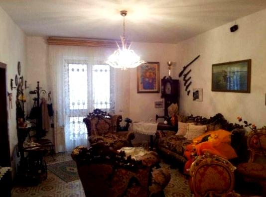 immobile CASA CON ACCESSORI ALL'ASTA IN VIA LIDO, POLICORO (MT) - 2