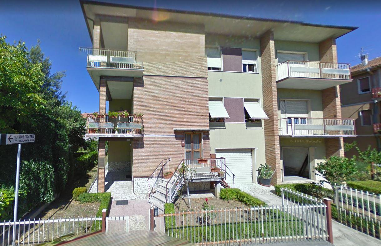 immobile APPARTAMENTO CON ACCESSORI ALL'ASTA IN VIA MARTIRI DELLA LIBERTÀ, MATELICA (MC) - 2