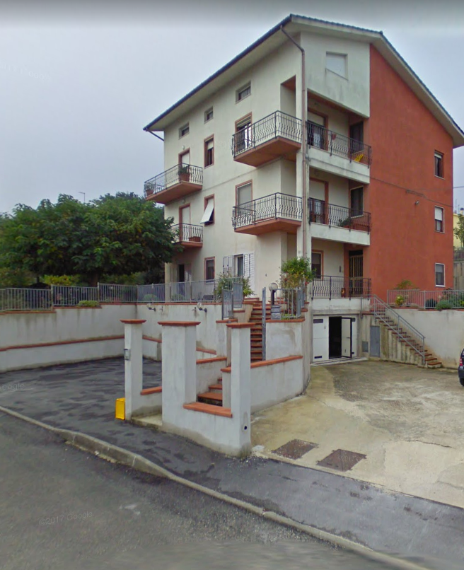 immobile QUADRILOCALE CON BOX E CANTINA ALL'ASTA IN VIA IPPOLITO NIEVO, OSIMO (AN) - 1