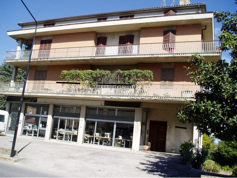immobile APPARTAMENTO CON ACCESSORI ALL'ASTA IN VIA FRATELLI CERVI, MORROVALLE (MC) - 1
