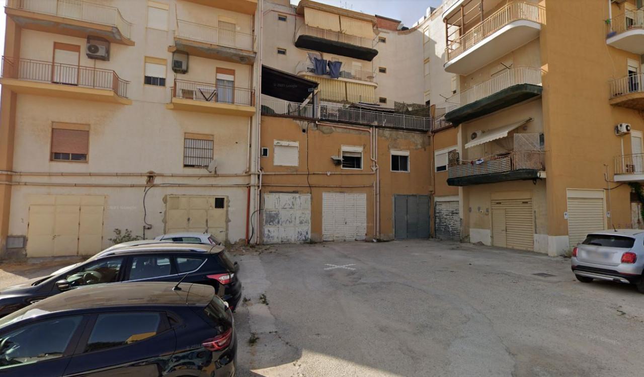 immobile DEPOSITO AL GREZZO ALL'ASTA IN VIA DELLE MIMOSE, SAN LEONE, AGRIGENTO (AG) - 2