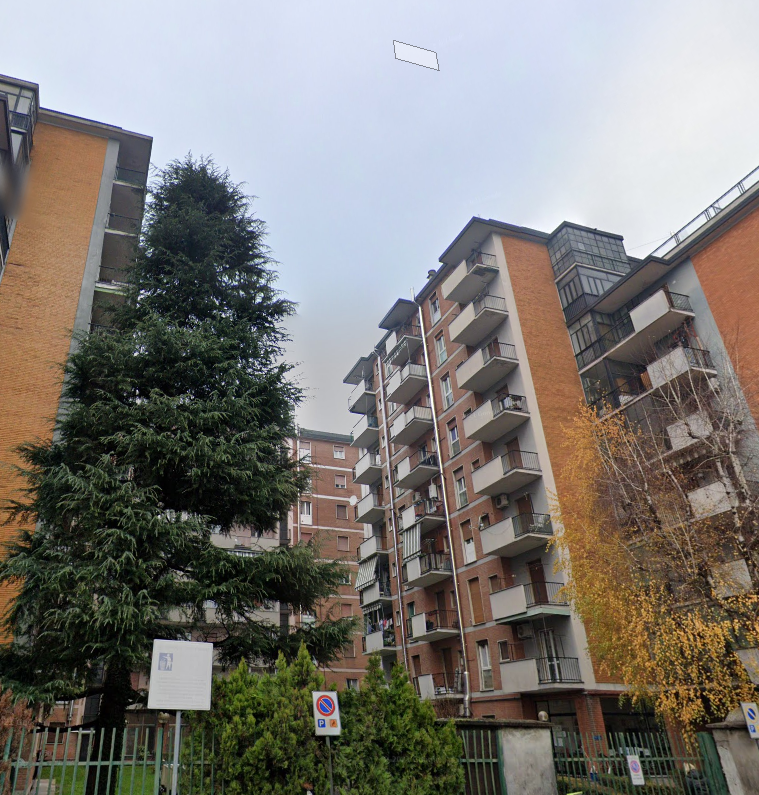 immobile TRILOCALE ACCESSORIATO ALL'ASTA IN VIA TURATI, CERRO MAGGIORE (MI) - 2