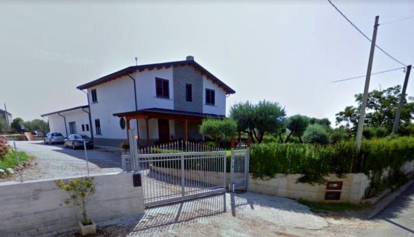immobile CAPANN0NE E ALLOGGIO ALL'ASTA IN VIA MATTINELLE SUPERIORE, CAMPAGNA (SA) - 1