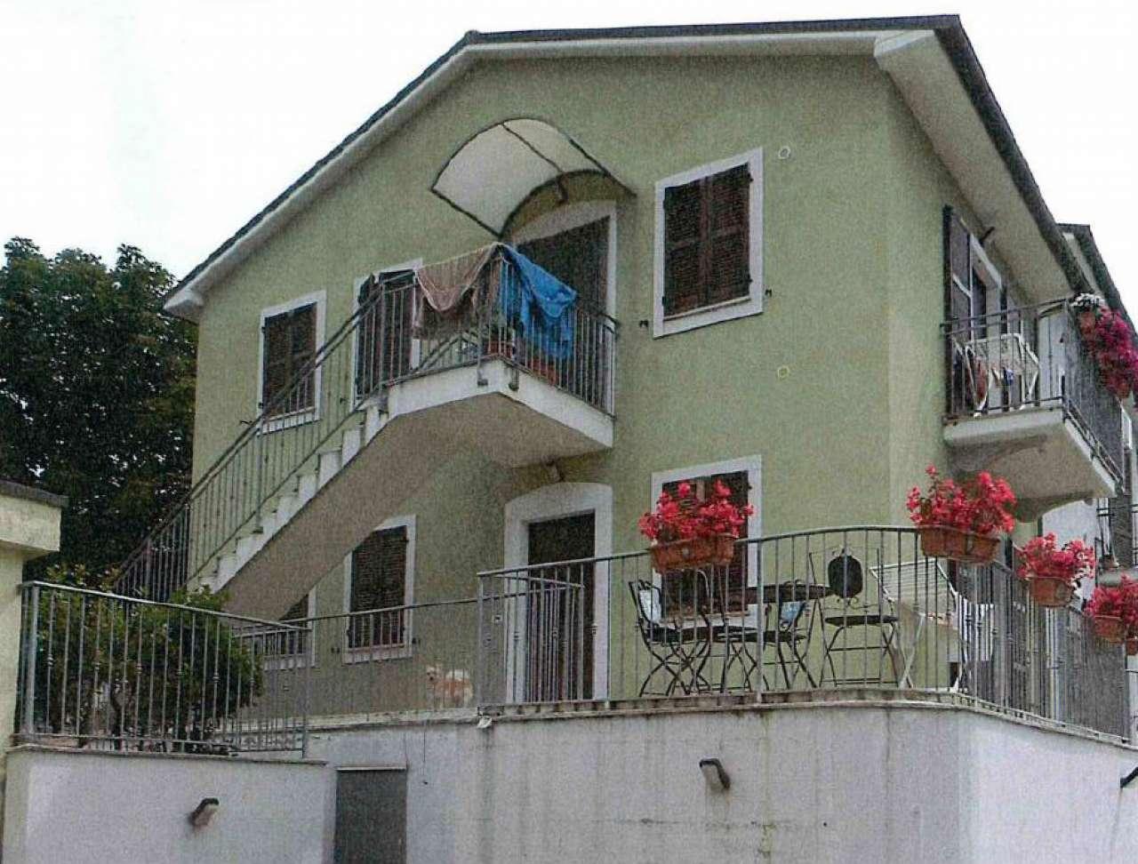 immobile TRILOCALE CON GARAGE ALL'ASTA IN VIA FERMI 4 MONTELUPONE, (MC) - 1