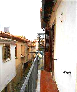 immobile CASA SINGOLA ALL'ASTA IN PIAZZA FRANCESCO FAZIO, VILLAGGIO CAMARO SUPERIORE (ME) - 2