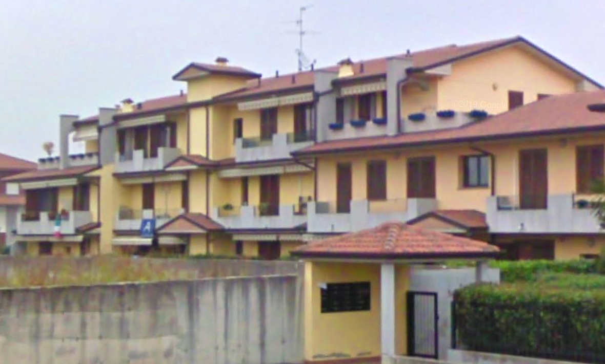 immobile AMPIO TRILOCALE MULTIACCESSORIATO ALL'ASTA IN VIA FONTANA, OSIO SOPRA (BG) - 2