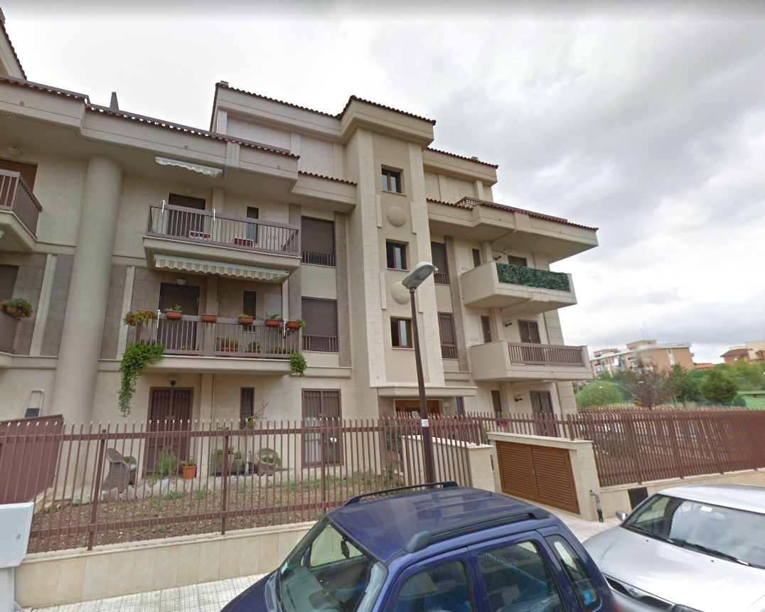 immobile TRILOCALE ACCESSORIATO ALL'ASTA IN VIA FEDERICO GAROFALO, FOGGIA (FG) - 1
