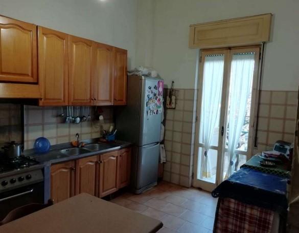 immobile QUADRILOCALE ALL'ASTA IN VIA PARTORIA, CASTELLAMMARE DI STABIA (NA) - 2